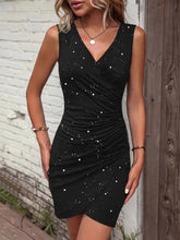V-Neck Sleeveless Sequin Hip Dress