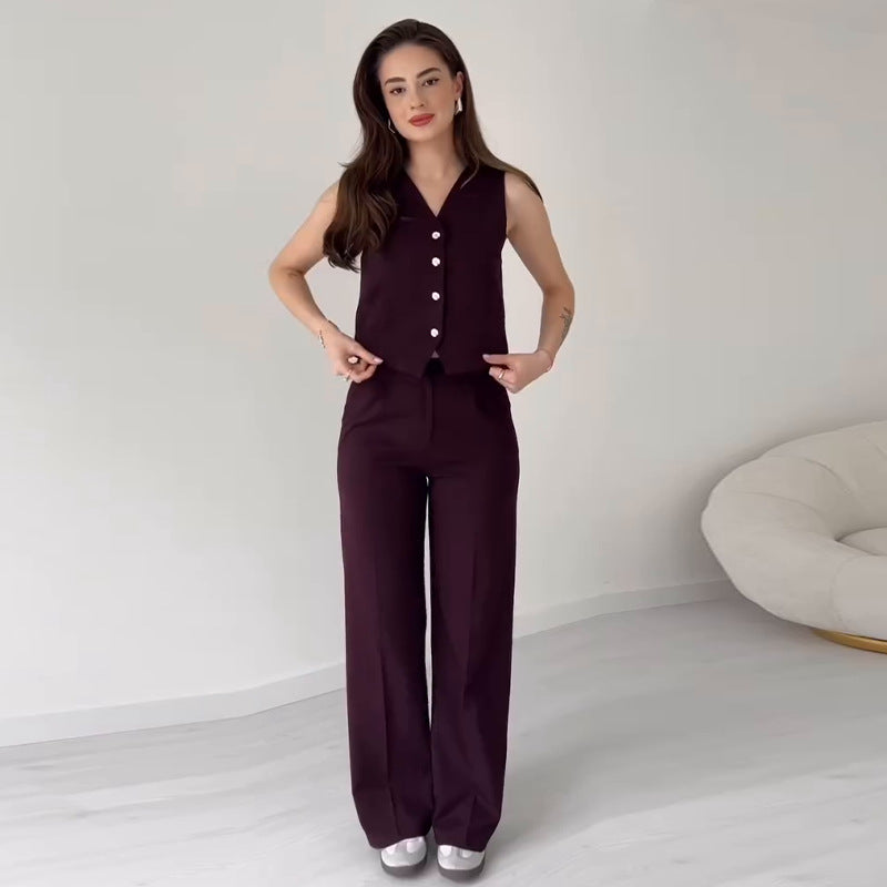 Sleeveless Buttoned Pantsuit