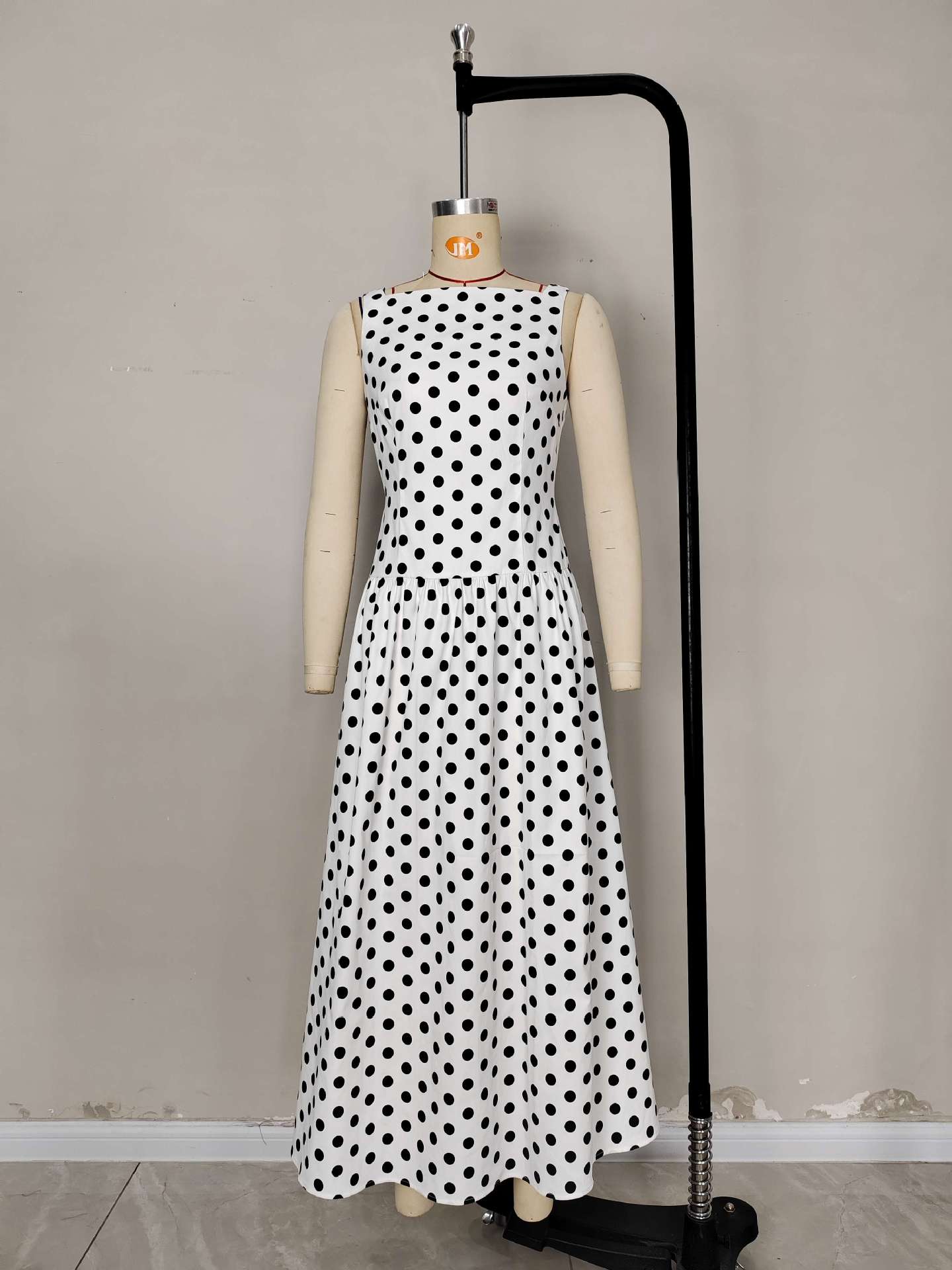 European Polka Dot Sleeveless Long Dress